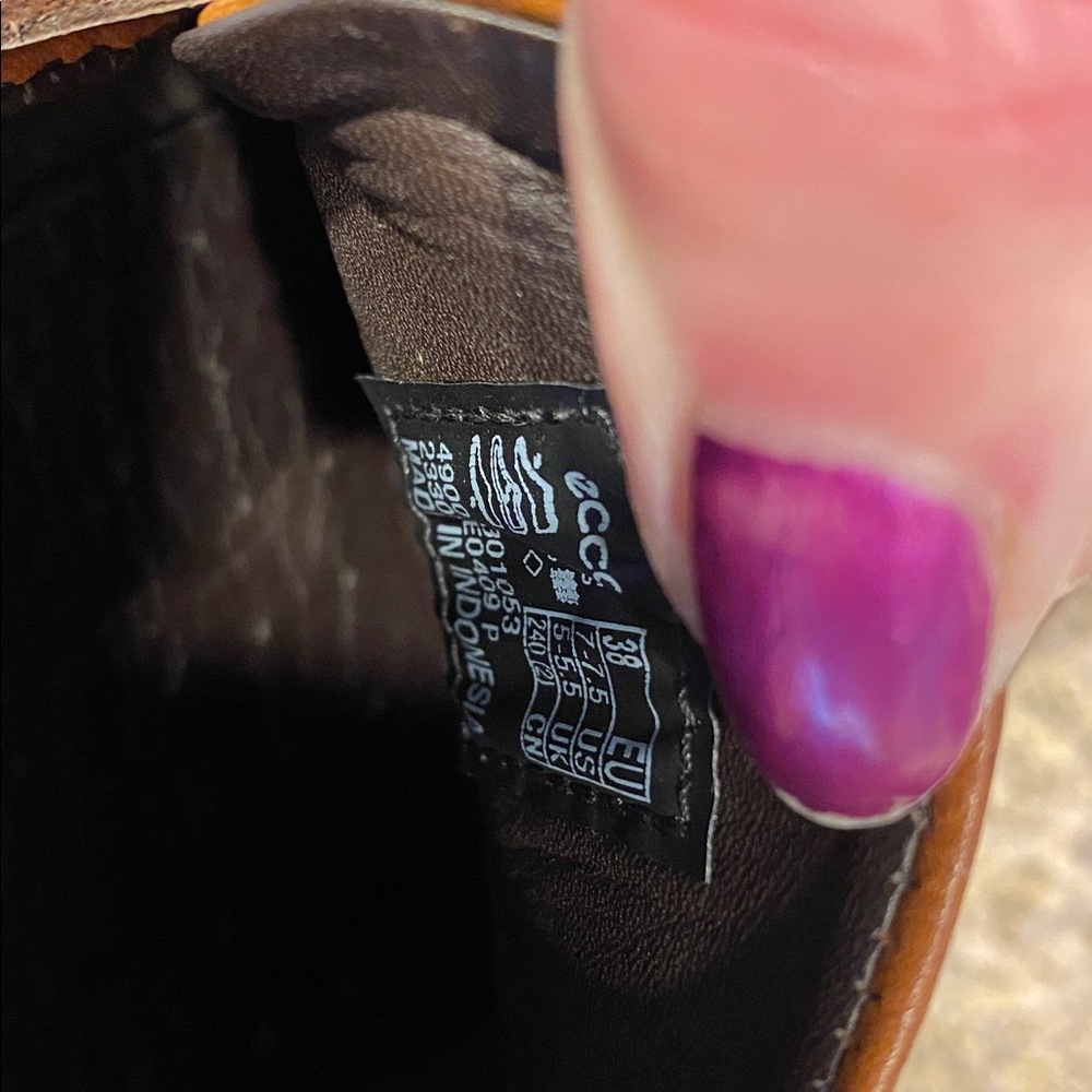 Ecco Modtray Penny Loafer Cognac EU 38 U.S. 7- 7.5 Leather (Shoes Only-No Box) - Picture 13 of 17